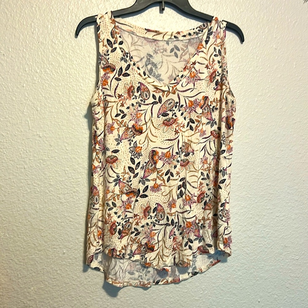 Bohemian tank top size large, paisley print.
